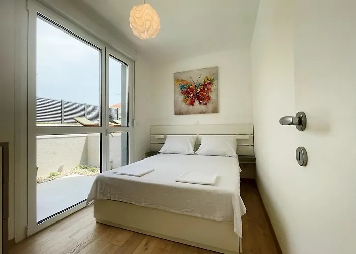 Cozy Seaside With Private Pool & Terrace * Split